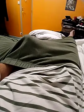 Aymeric35000 online show from November 15, 2025, 10:15 pm