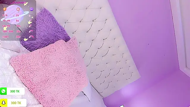 DaniielaV online show from December 20, 2025, 2:02 pm