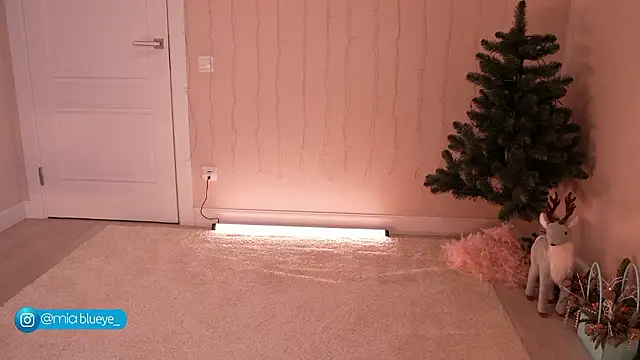 Miablueye online show from January 15, 2026, 4:00 pm