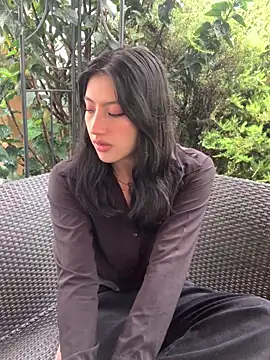 Snapshot of KloePink_ chatting on October 7, 2025, 11:51 am KloePink online show from October 7, 2025, 11:51 am