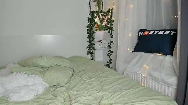 lilkimch online show from February 12, 2026, 7:03 am