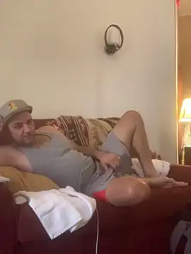 Hothotboyg online show from November 28, 2025, 5:48 pm