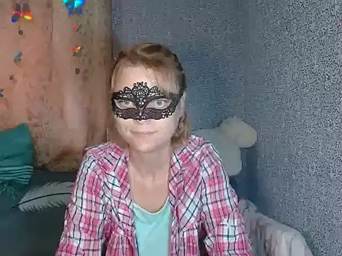 Miss Nona online show from September 10, 2025, 11:54 am