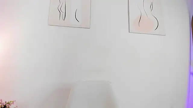 Snapshot of elzafuentes1 chatting on September 30, 2025, 7:19 pm elzafuentes1 online show from September 30, 2025, 7:19 pm