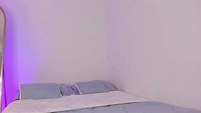 Snapshot of elzafuentes1 chatting on February 20, 2026, 8:09 pm elzafuentes1 online show from February 20, 2026, 8:09 pm