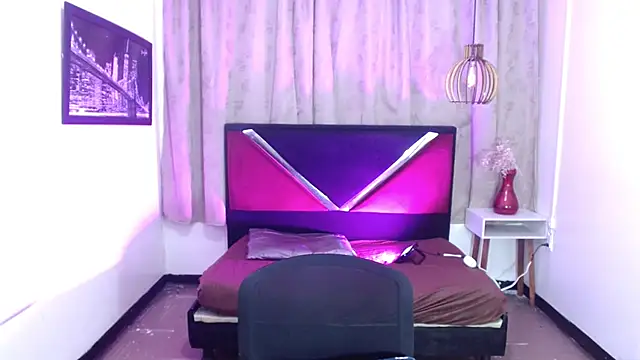 luisa  torres online show from July 15, 2026, 3:23 am