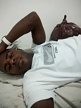 Snapshot of _yefez chatting on September 27, 2025, 2:49 am yefez online show from September 27, 2025, 2:49 am