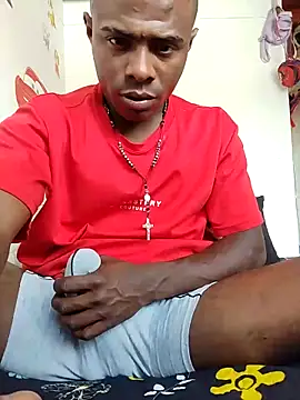 Snapshot of _yefez chatting on May 18, 2026, 8:36 pm yefez online show from May 18, 2026, 8:36 pm