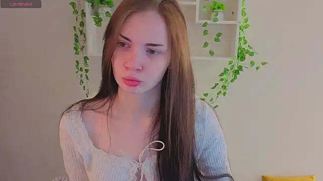 Jennie Hunter online show from November 28, 2025, 9:23 am