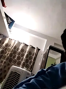 avi007p online show from November 15, 2025, 6:48 pm