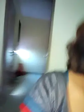 Love birdss69 online show from October 26, 2025, 2:17 am