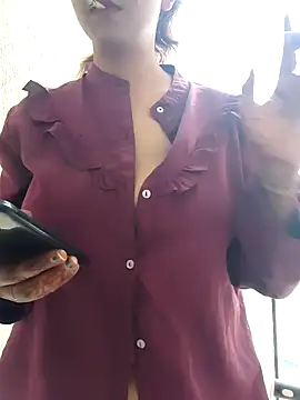 Love birdss69 online show from October 28, 2025, 9:02 am