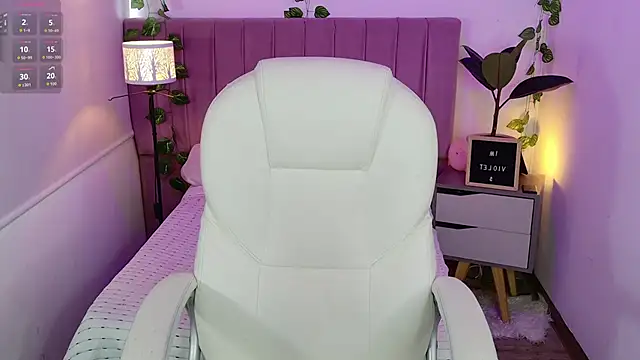 VioletBlacke  online show from November 10, 2025, 2:38 pm