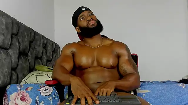 Snapshot of james_musclebbc chatting on September 20, 2025, 3:35 pm james musclebbc online show from September 20, 2025, 3:35 pm