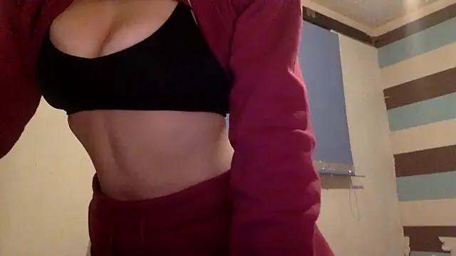 Bellababexox  online show from September 22, 2025, 5:09 am