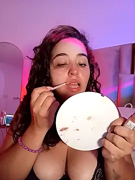 LoanaSantos online show from October 1, 2025, 4:07 am