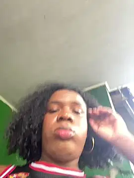 LicyEvans1 online show from March 31, 2026, 9:04 pm