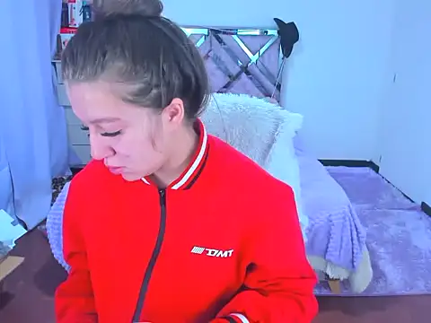 Luna Analya online show from October 23, 2025, 10:36 am