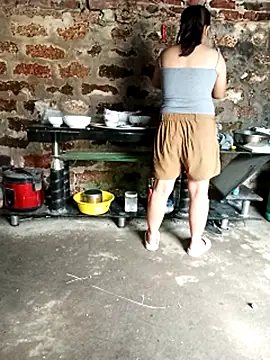 Mona8386 online show from September 17, 2025, 3:08 am