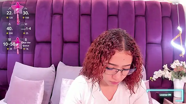 megannherrera online show from February 25, 2026, 12:26 pm