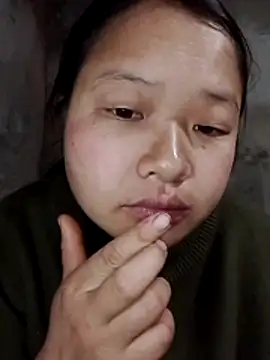 girl-babi online show from January 17, 2026, 1:54 am