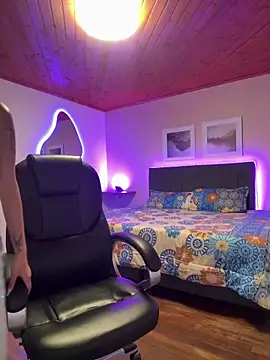 Snapshot of Isabella18_pink chatting on February 2, 2026, 6:17 pm Isabella18 pink online show from February 2, 2026, 6:17 pm