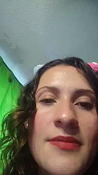 lindasyt online show from October 31, 2025, 3:24 pm