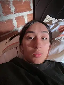 RAKEL37 online show from April 3, 2026, 3:54 pm