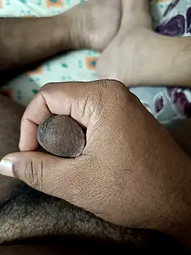 maddy3108 online show from January 13, 2026, 4:07 am