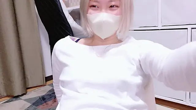 Nana  ch online show from March 21, 2026, 6:33 pm