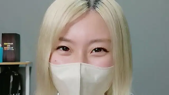 Nana  ch online show from June 30, 2026, 12:39 pm