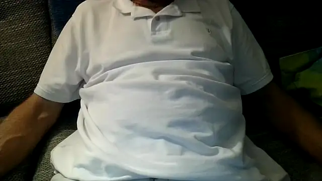 velikifant7 online show from November 11, 2025, 5:35 pm