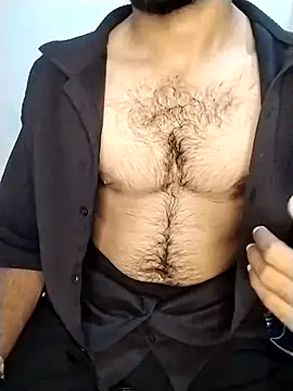 Hotyy subhu online show from April 15, 2026, 2:13 pm