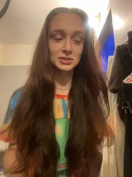   Leyla   online show from September 10, 2025, 6:30 pm