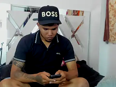 klever haston online show from December 1, 2025, 11:10 pm