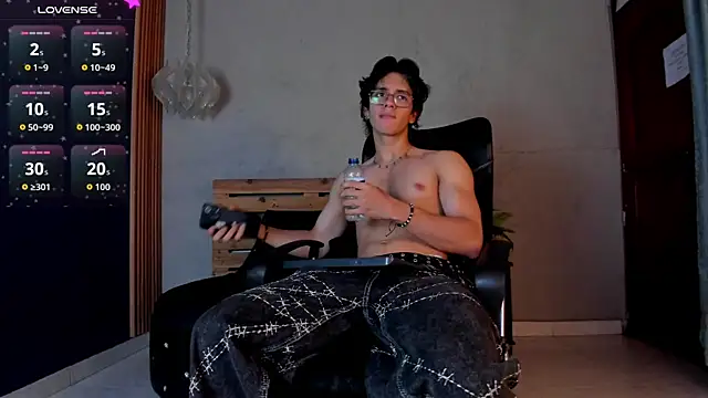 Markuss   online show from September 18, 2025, 2:35 am