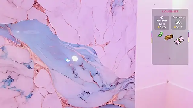 TIFFANY GLOW   online show from November 22, 2025, 8:08 pm