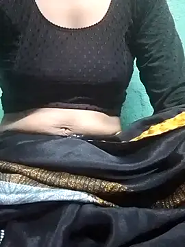 Snapshot of Hut_rotu_cute chatting on October 3, 2025, 10:07 pm Hut rotu cute online show from October 3, 2025, 10:07 pm