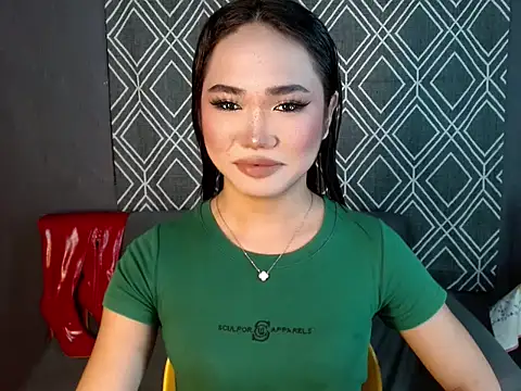 Snapshot of hugesignificant_69 chatting on October 18, 2025, 3:24 pm hugesignificant 69 online show from October 18, 2025, 3:24 pm