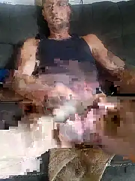 Snapshot of Solostroker39 chatting on November 21, 2025, 4:05 pm Solostroker39 online show from November 21, 2025, 4:05 pm