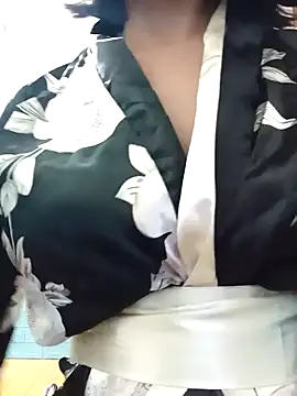 Thaohoa love online show from November 17, 2025, 1:06 pm