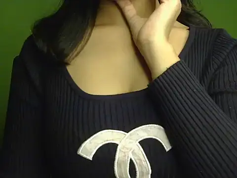 your cute girl online show from November 15, 2025, 5:16 am