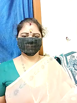 sushma26 online show from November 28, 2025, 4:42 pm