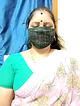 sushma26 online show from April 6, 2026, 5:14 pm