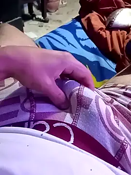 QJHoElyking online show from October 16, 2025, 6:58 am