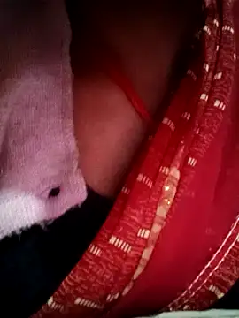 Snapshot of CUTGIRL76 chatting on January 8, 2026, 4:09 pm CUTGIRL76 online show from January 8, 2026, 4:09 pm