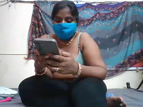 anubabysk12 online show from September 17, 2025, 9:11 am