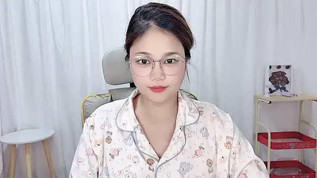 Dec-7758 online show from December 14, 2025, 6:19 am