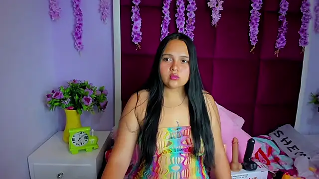 Lilith DeepThroat online show from November 27, 2025, 7:16 pm