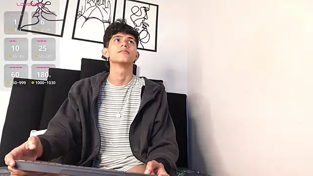 Snapshot of alexmark_ chatting on January 13, 2026, 2:00 pm alexmark online show from January 13, 2026, 2:00 pm